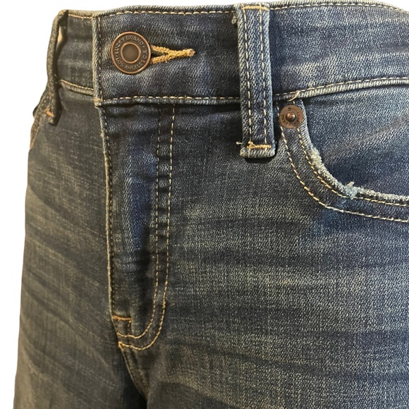 Lucky Brand Jeans - Picture 2 of 4